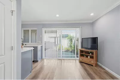 9416 Carlton Oaks Drive #B, Santee, CA 92071 - Photo 6