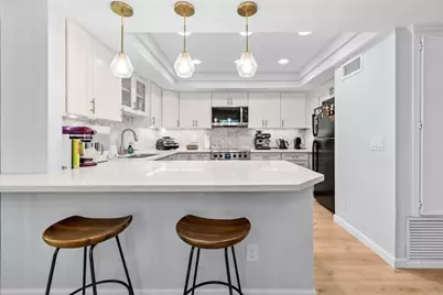 5204 Caminito Solitario, San Diego, CA 92108 - Photo 14