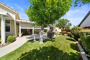 30290 Carmenet Cir, Murrieta, CA 92563 - Photo 46