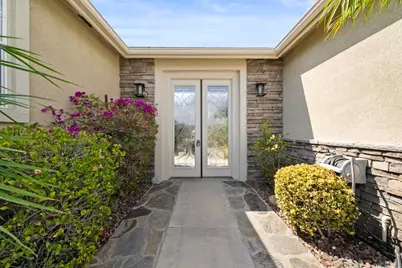 30290 Carmenet Circle, Murrieta, CA 92563 - Photo 2