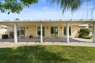 30290 Carmenet Cir, Murrieta, CA 92563 - Photo 52