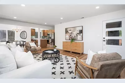 8855 Country Club Place, Spring Valley, CA 91977 - Photo 12