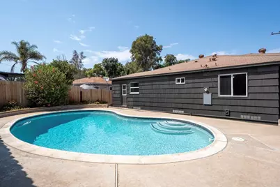 8855 Country Club Place, Spring Valley, CA 91977 - Photo 36