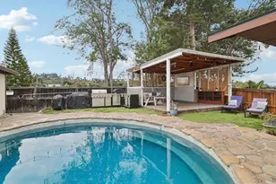 9535 Lakeview Dr, La Mesa, CA 91942 - Photo 26