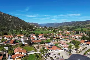 346 Hunter Ct, Alpine, CA 91901 - Photo 4