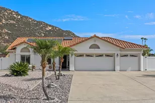 346 Hunter Ct, Alpine, CA 91901 - Photo 1