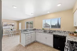 8950 Gateway View Ct, El Cajon, CA 92021 - Photo 8