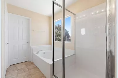 8950 Gateway View Ct, El Cajon, CA 92021 - Photo 20