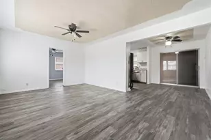 5862 Schuyler St, San Diego, CA 92139 - Photo 4