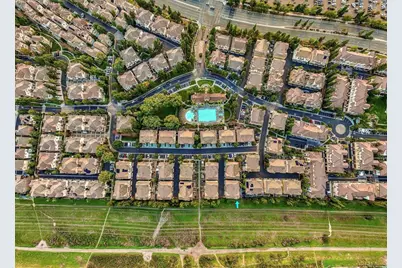 1357 Caminito Veranza #3, Chula Vista, CA 91915 - Photo 48