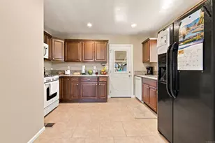 2720 Palm Ln, Lemon Grove, CA 91945 - Photo 16
