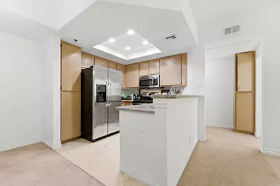 680 Camino De La Reina #2201, San Diego, CA 92108 - Photo 4