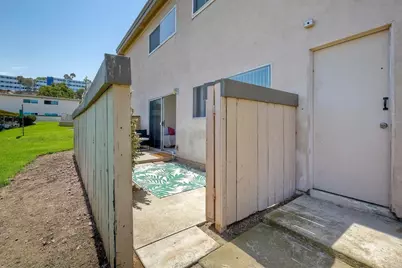 3852 Basilone #2, San Diego, CA 92110 - Photo 32