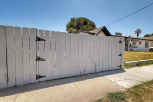 578 Elkelton Blvd, Spring Valley, CA 91977 - Photo 34