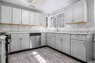1135 Manzana Way, San Diego, CA 92139 - Photo 8