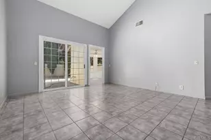 1135 Manzana Way, San Diego, CA 92139 - Photo 4