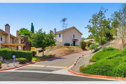2041 Manzana Way, San Diego, CA 92139 - Photo 2