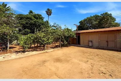 1257 E Lexington Avenue, El Cajon, CA 92019 - Photo 18