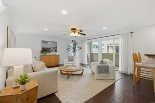 2018 Hornblend St, San Diego, CA 92109 - Photo 16