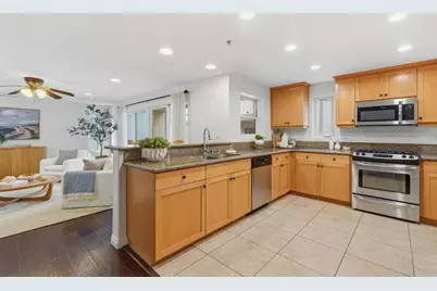 2018 Hornblend St, San Diego, CA 92109 - Photo 6