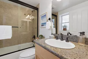 2018 Hornblend St, San Diego, CA 92109 - Photo 26