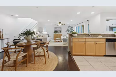 2018 Hornblend St, San Diego, CA 92109 - Photo 8