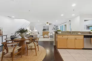 2018 Hornblend St, San Diego, CA 92109 - Photo 8
