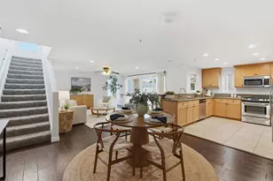 2018 Hornblend St, San Diego, CA 92109 - Photo 2