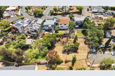 7994 El Capitan Drive, La Mesa, CA 91942 - Photo 2