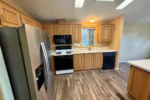 8301 Mission Gorge Road, Santee, CA 92071 - Photo 4