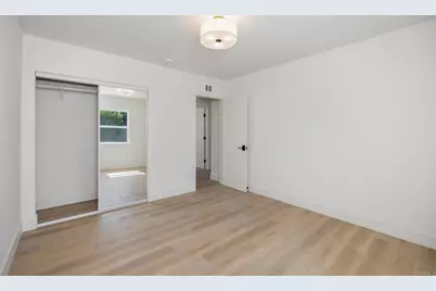 198 N Siesta St, Anaheim, CA 92801 - Photo 18