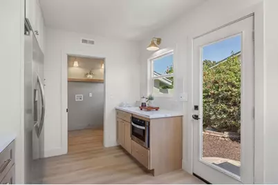 198 N Siesta St, Anaheim, CA 92801 - Photo 10