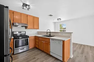 14688 Via Fiesta, San Diego, CA 92127 - Photo 12