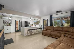 9421 Elm Dr, Descanso, CA 91916 - Photo 2