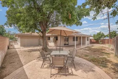 626 E Wright Street, Hemet, CA 92543 - Photo 2