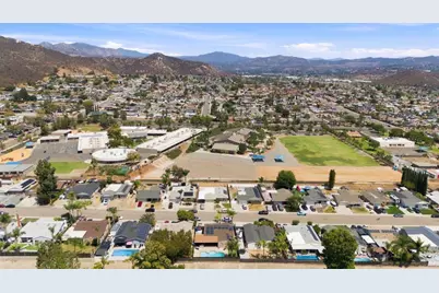 10322 Woodpark Drive, Santee, CA 92071 - Photo 28