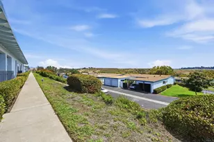 3839 Vista Campana S, Oceanside, CA 92057 - Photo 2