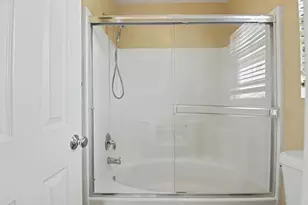 1361 Caminito De La Luna, Chula Vista, CA 91911 - Photo 18
