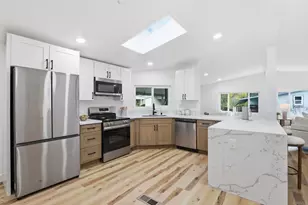 8975 Lawrence Welk Dr, Escondido, CA 92026 - Photo 2