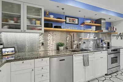 702 Ash Street #105, San Diego, CA 92101 - Photo 8