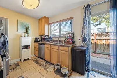 1045 Peach Ave #25, El Cajon, CA 92021 - Photo 10