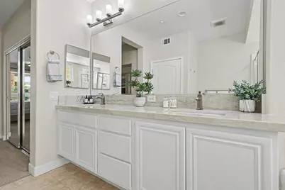 817 Kalpati Circle #112, Carlsbad, CA 92008 - Photo 16