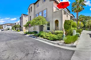 10558 Zenor Ln, San Diego, CA 92127 - Photo 8