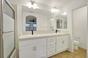 10558 Zenor Ln, San Diego, CA 92127 - Photo 32
