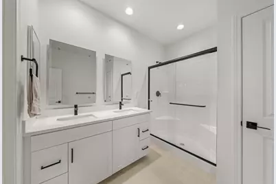 10353 Graphite Street, Spring Valley, CA 91977 - Photo 12