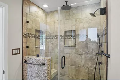 8378 Lake Ashwood Avenue, San Diego, CA 92119 - Photo 14
