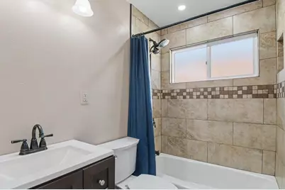 8378 Lake Ashwood Avenue, San Diego, CA 92119 - Photo 12