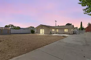 8378 Lake Ashwood Ave, San Diego, CA 92119 - Photo 24