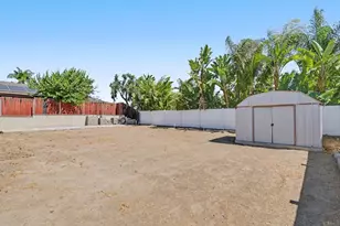 8378 Lake Ashwood Ave, San Diego, CA 92119 - Photo 22