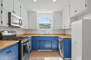 8378 Lake Ashwood Ave, San Diego, CA 92119 - Photo 8